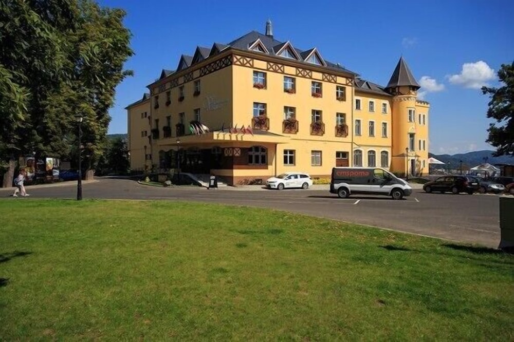 Hotel Restaurant Vetruse 61/65