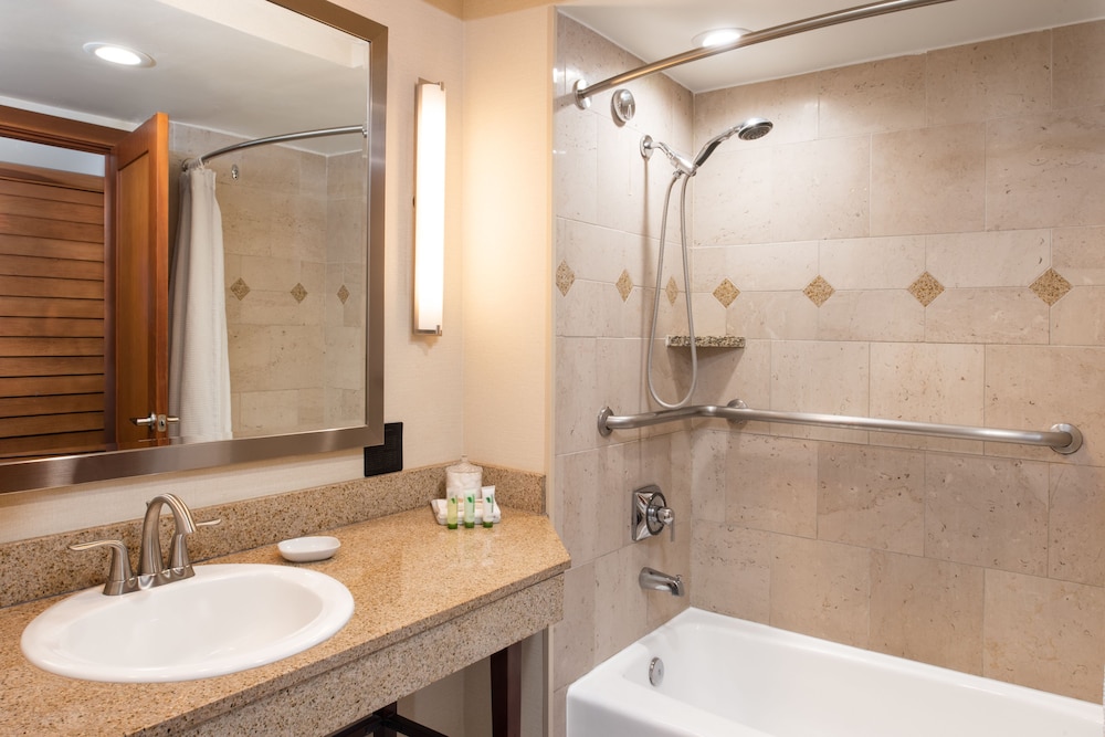 Humphreys Half Moon Inn And Suites 48/50