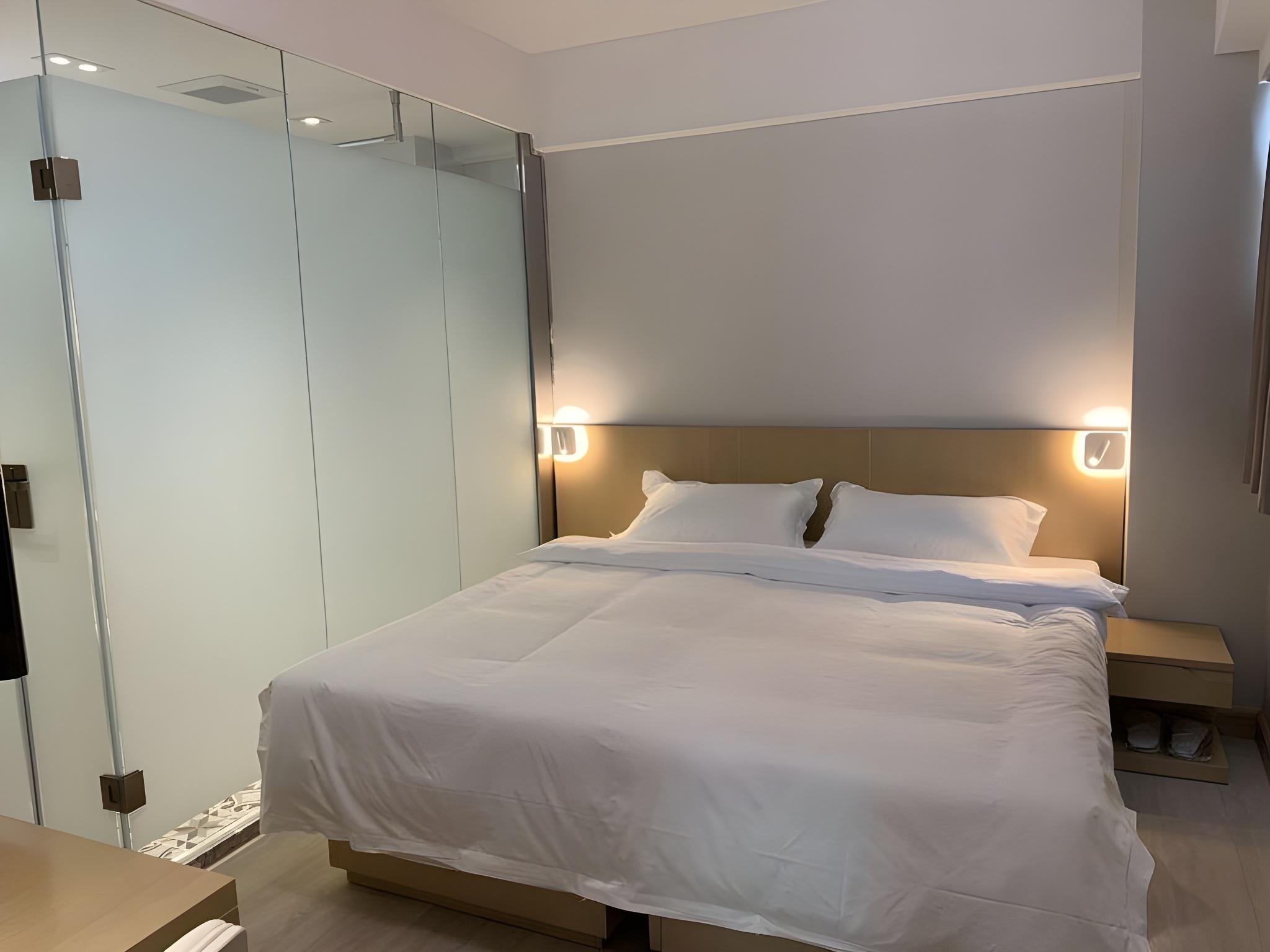 Dormy Boutique Hostel 17/37