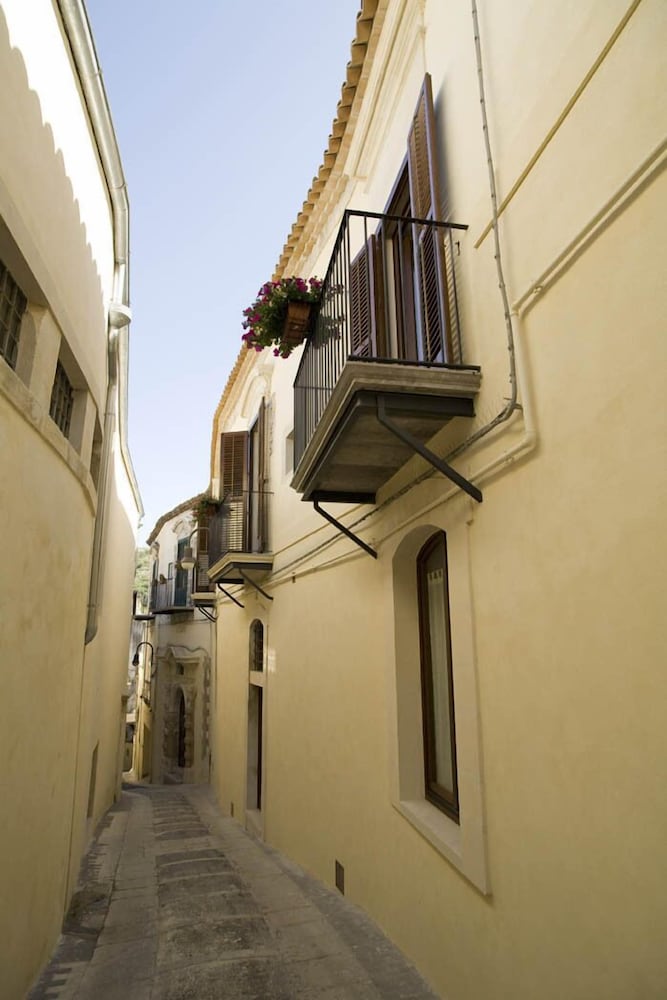 Le Magnolie Hotel 2/32