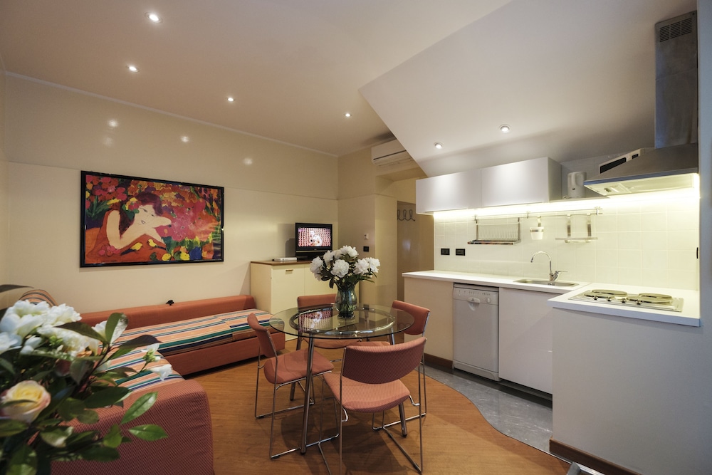 Residence Sacchi 53/80
