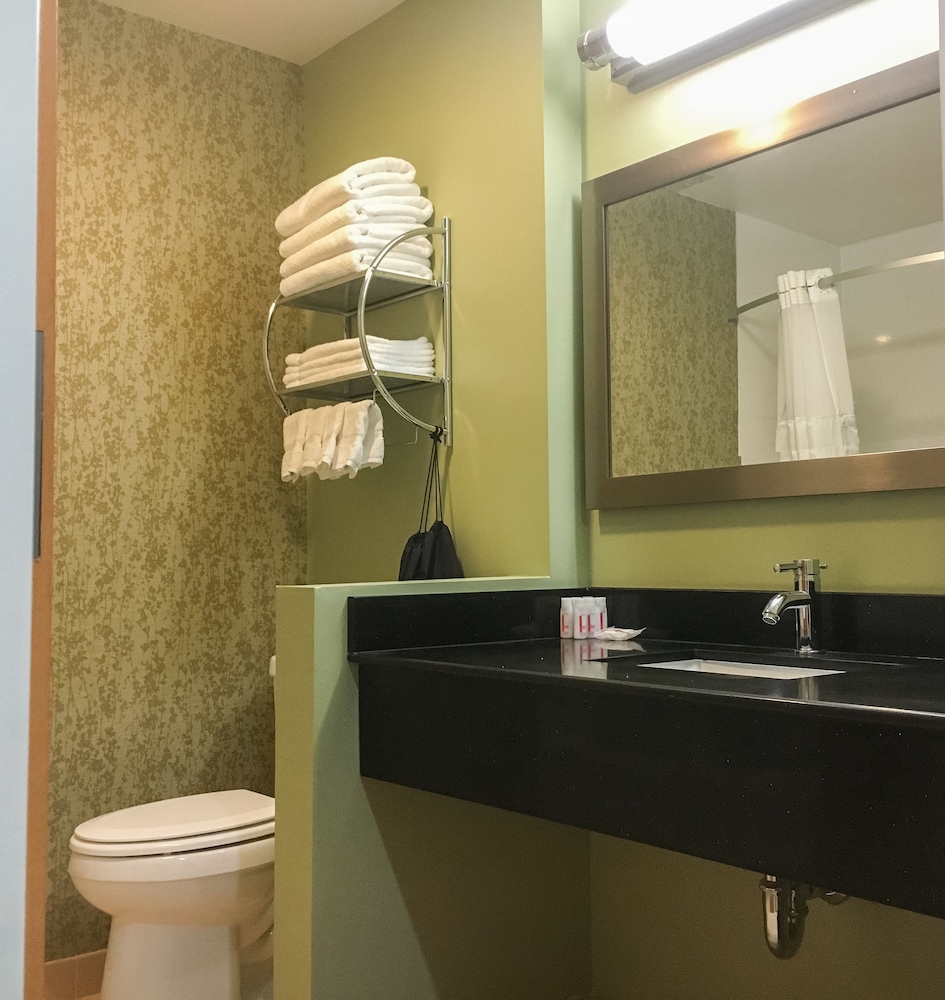 Baymont Inn And Suites Kingston Plymouth Bay 33/42