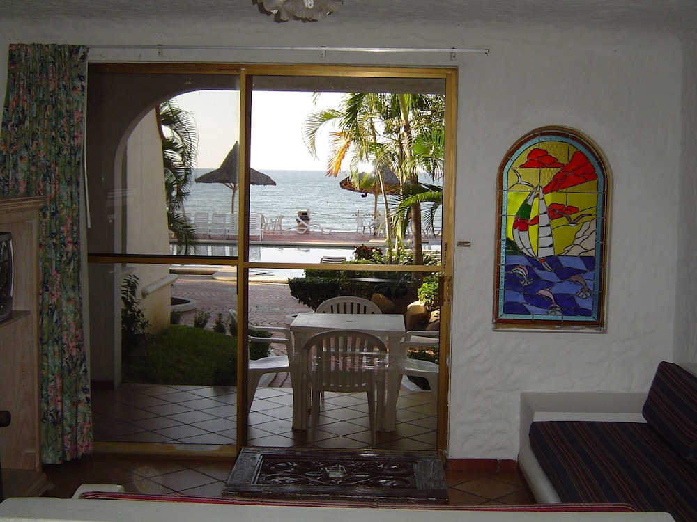 Casablanca Resort 48/61