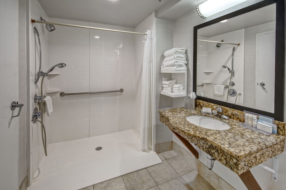 Hampton Inn Indianapolis SW Plainfield 12/44