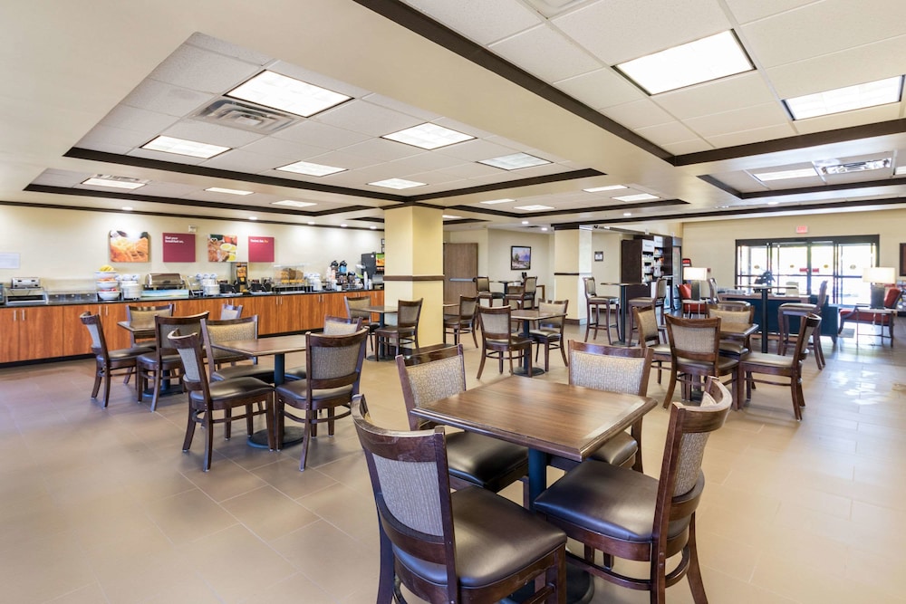 Comfort Suites Austin Airport 32/40