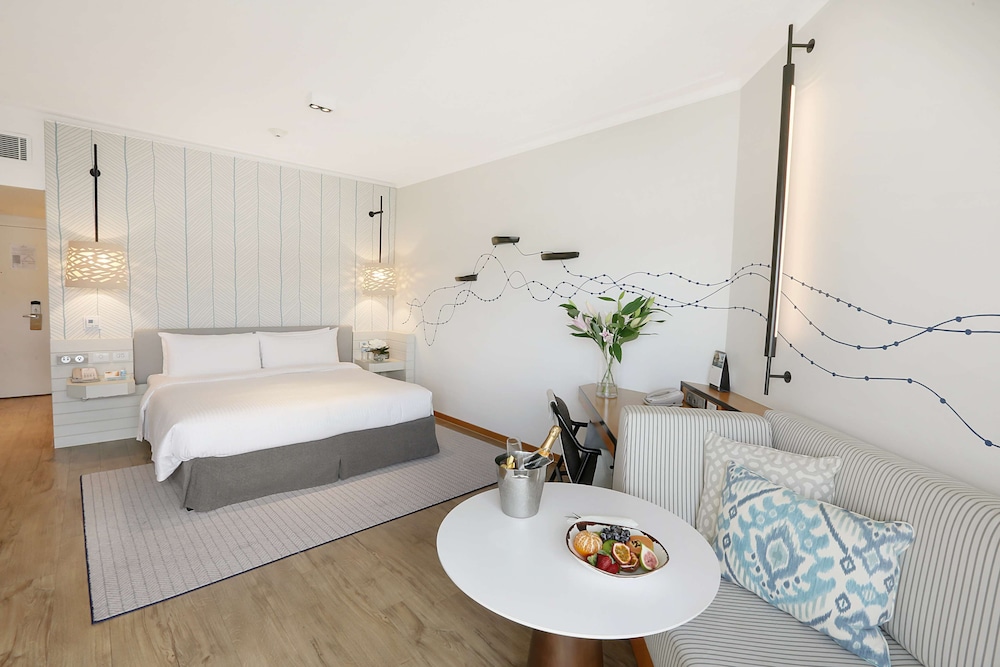 Shangri La the Marina Cairns 22/74