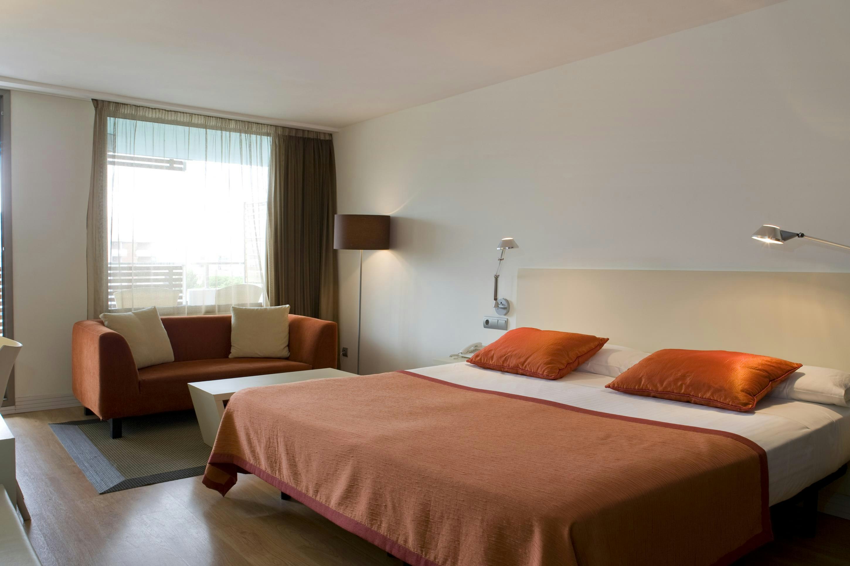 Magnolia Hotel - Adults Only 10/49