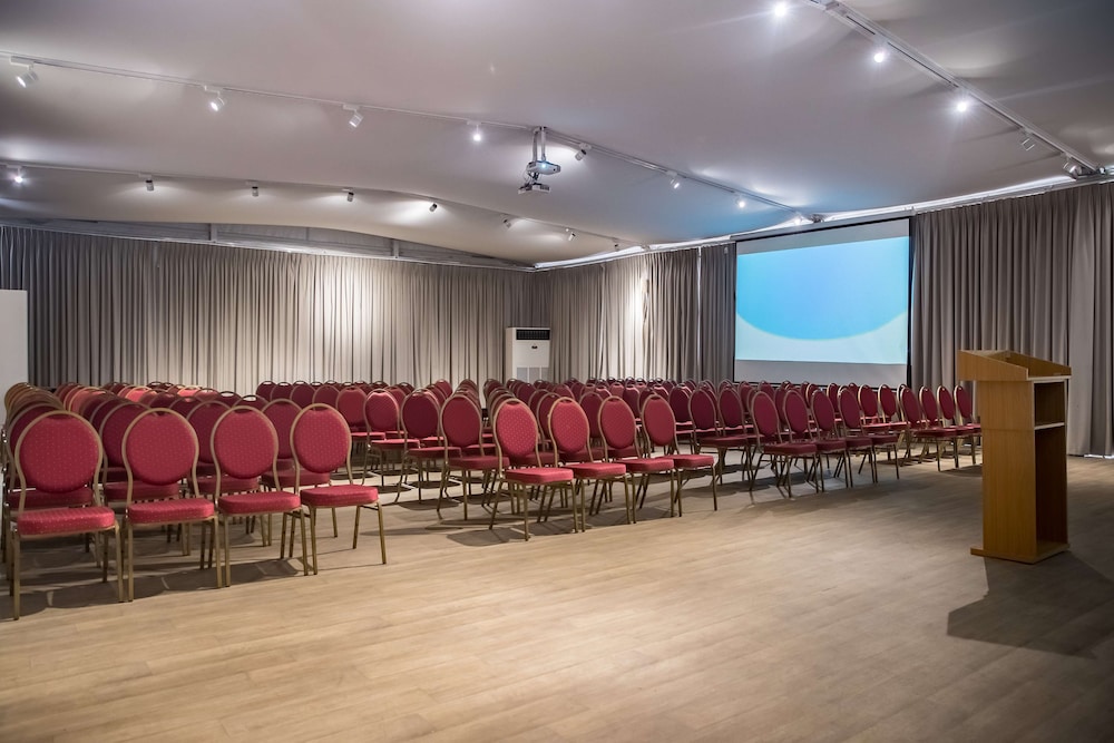 Radisson Blu Anchorage Hotel 73/84