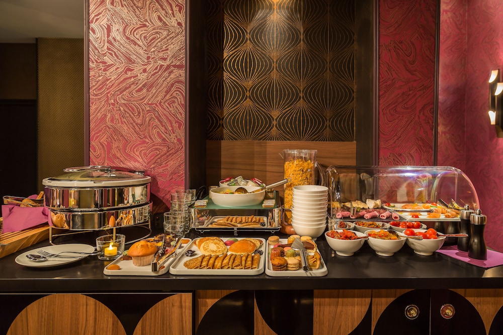 Idol Hotel photo5
