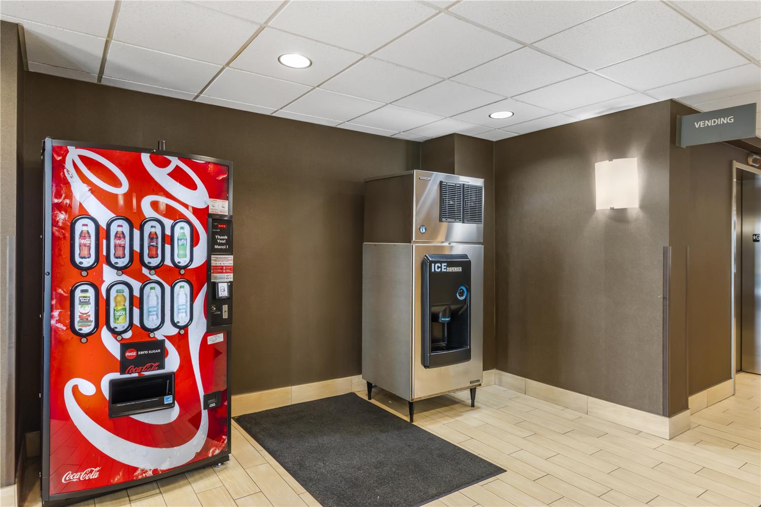 BEST WESTERN PLUS Winnipeg West 12/16