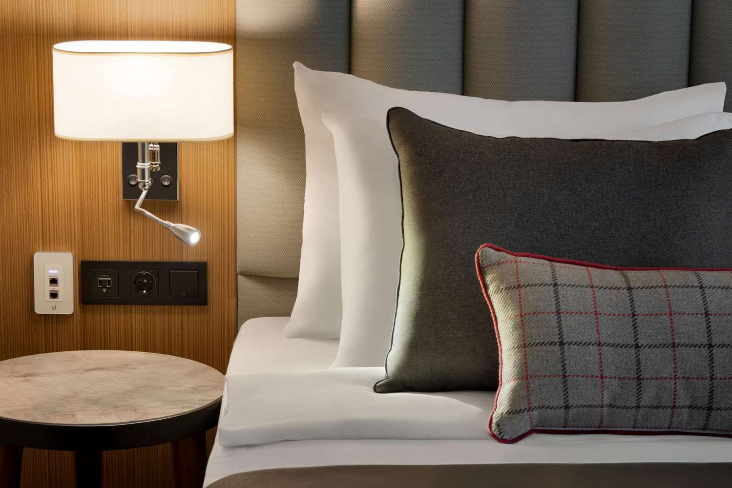 Ramada By Wyndham Budapest City Center 22/48