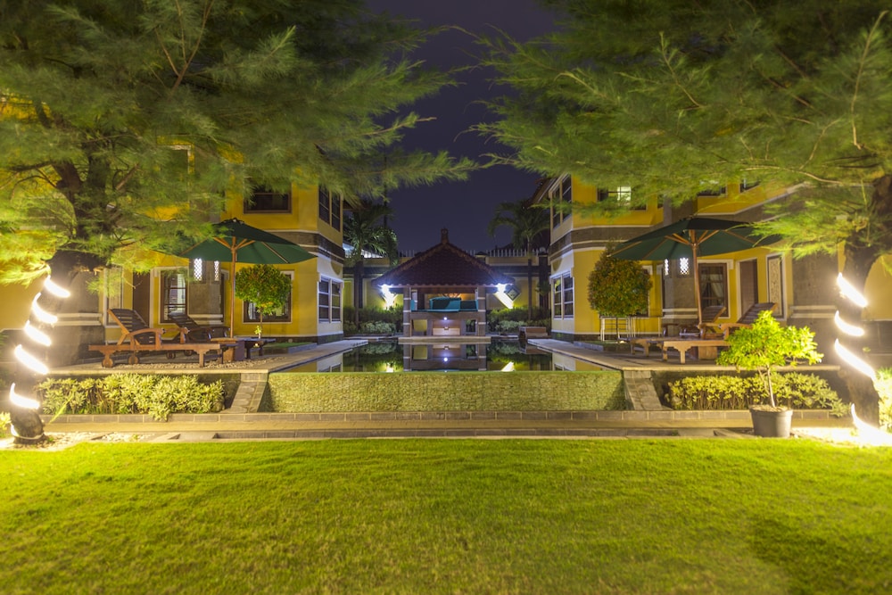 Apel Villa Sanur 13/54