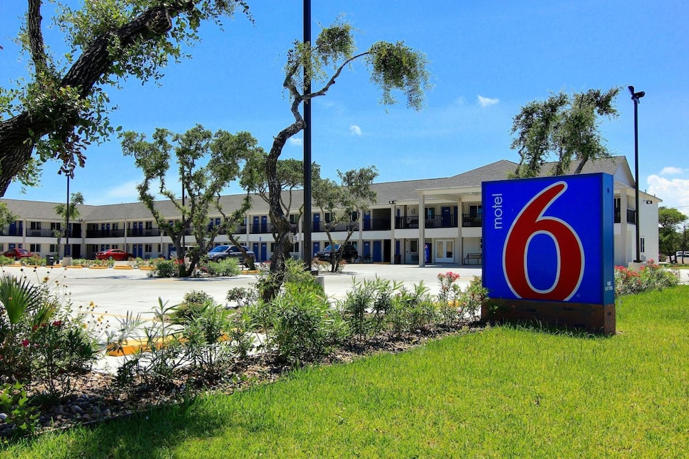 Motel6 Rockport, TX 6/58