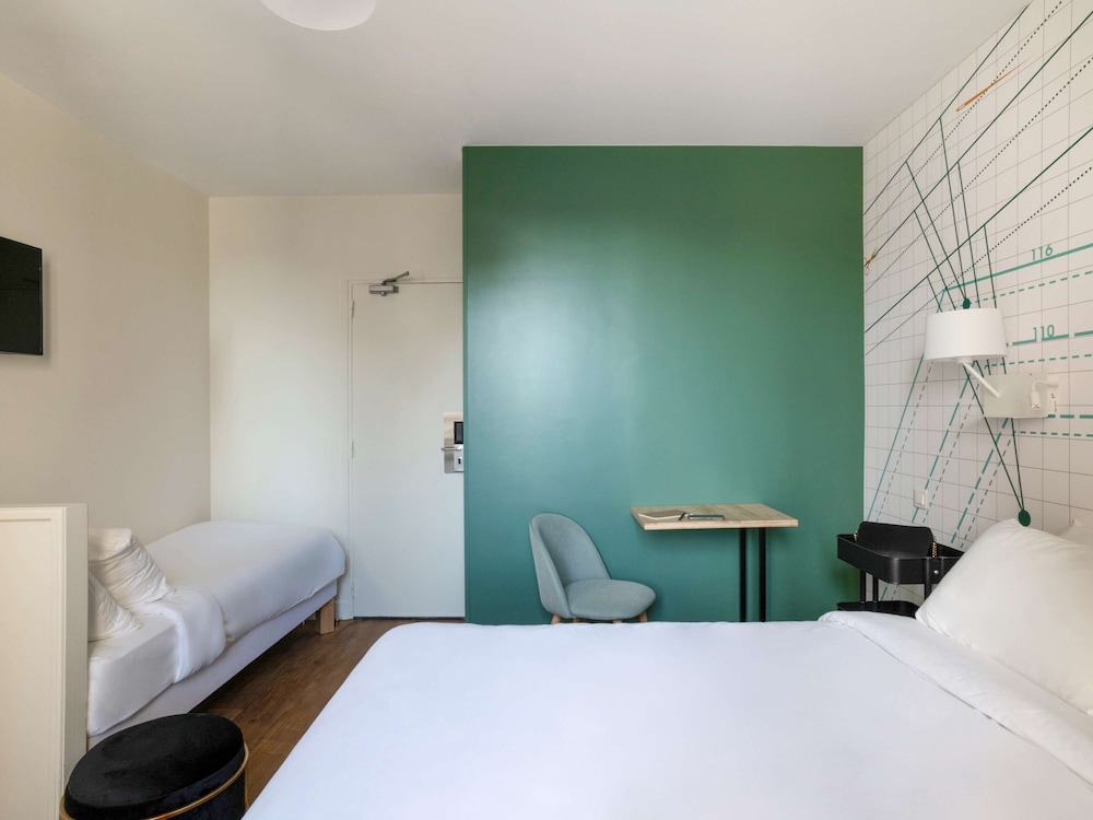 ibis Styles Asnieres Centre 10/78