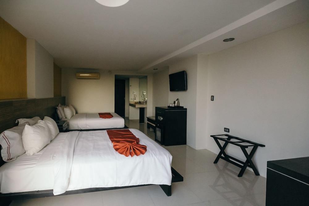 Hotel El Espanol Paseo de Montejo by Kavia 14/50