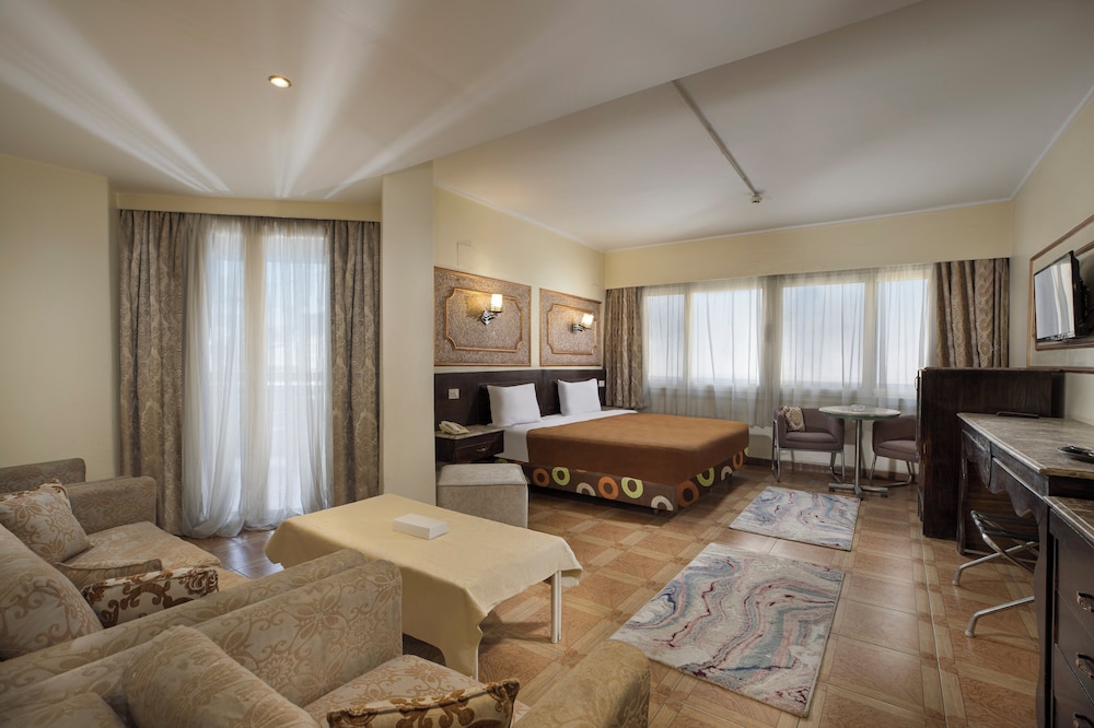 KANZY HOTEL 16/45
