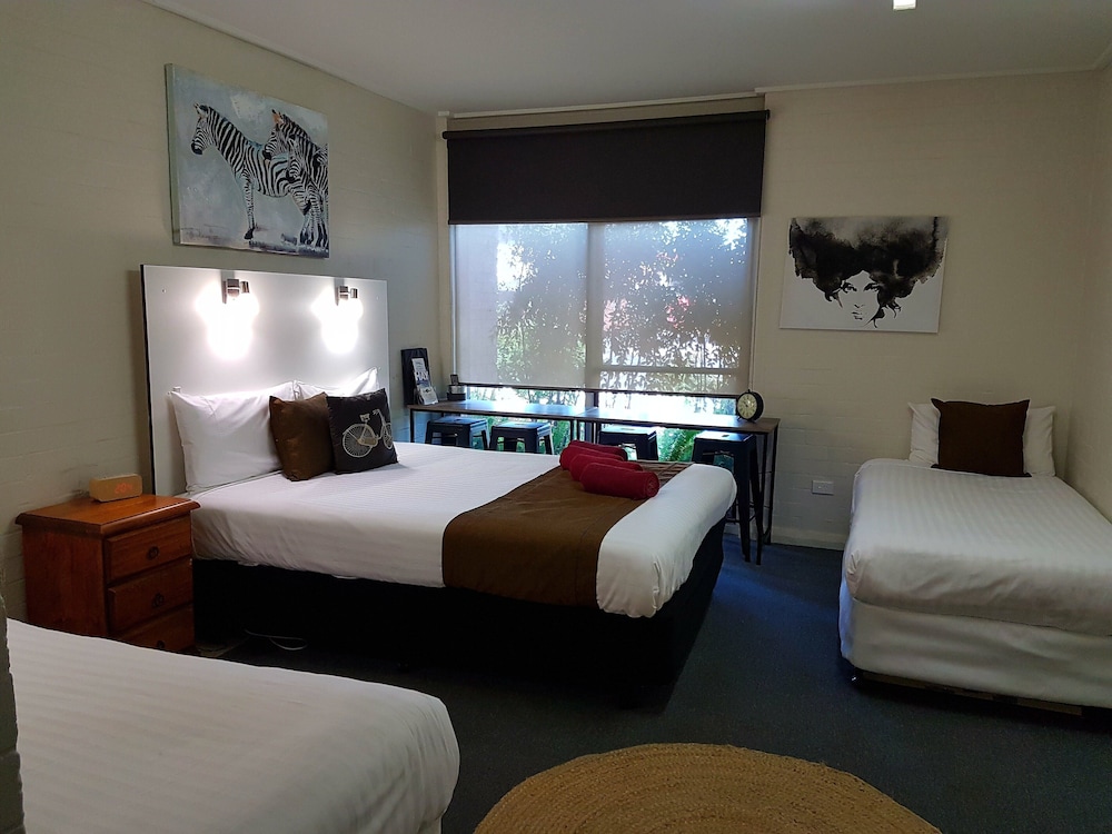 Bidgee Motor Inn 12/50
