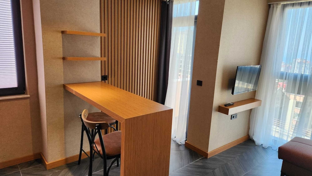 Ferah Suites Hotel 23/28