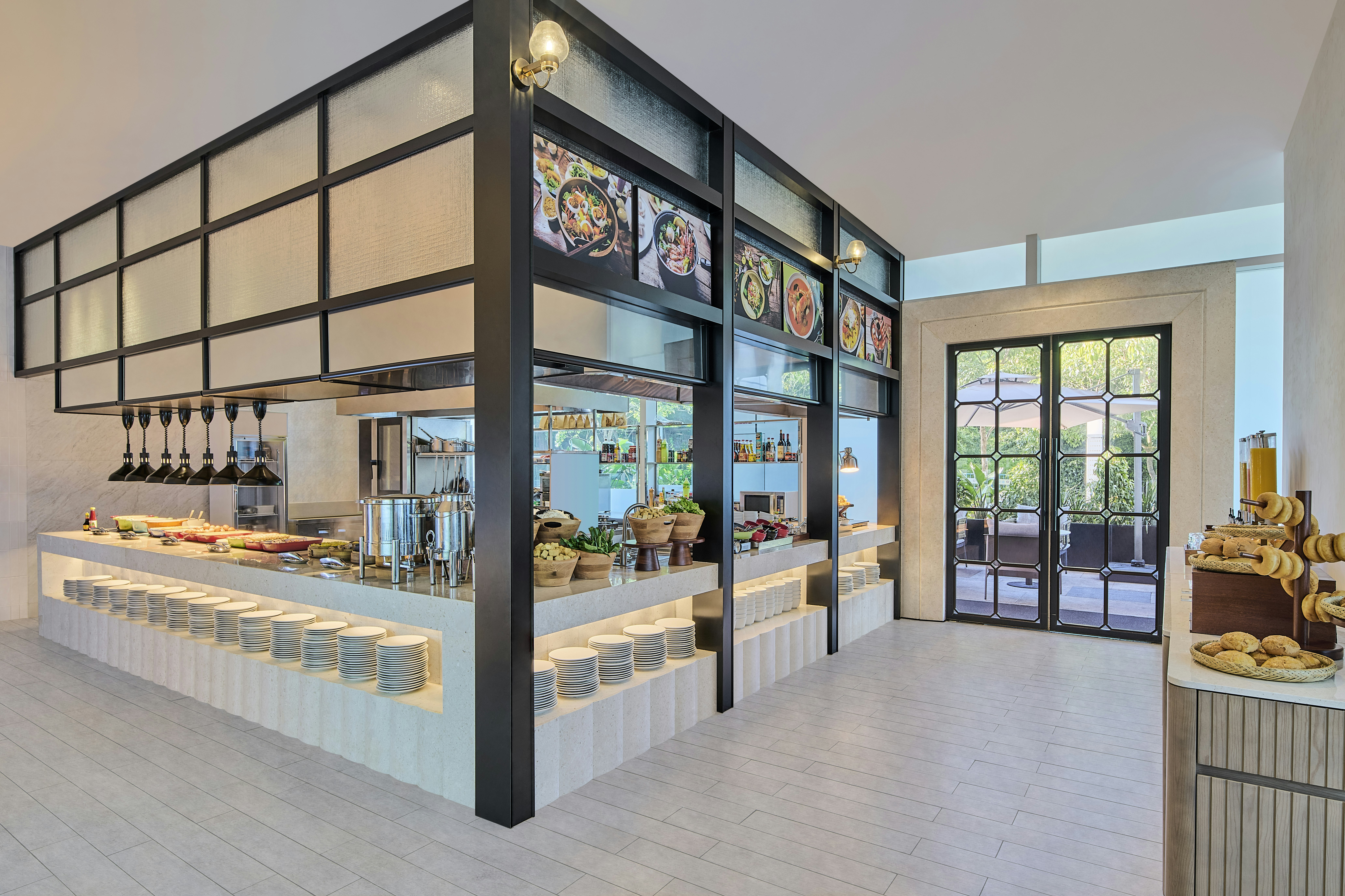 DoubleTree by Hilton Shenzhen Bay 13/31