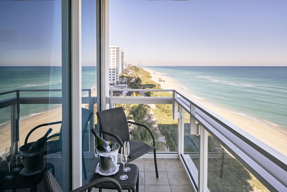 Carillon Miami Wellness Resort 37/44