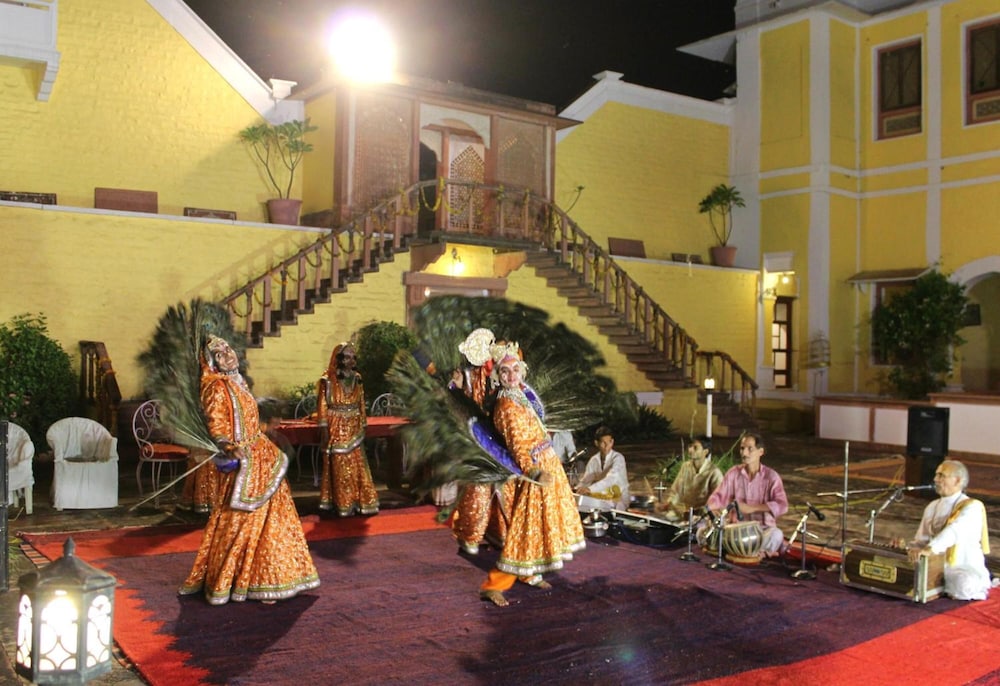 Bhanwar Vilas Palace 52/56