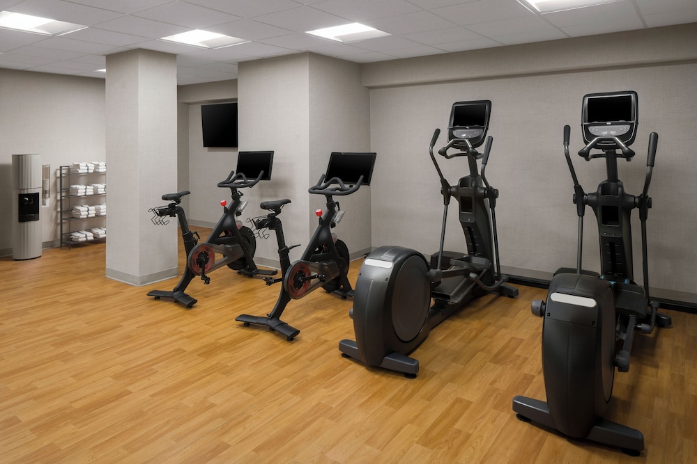 Hyatt Place Denver Cherry Creek 42/72
