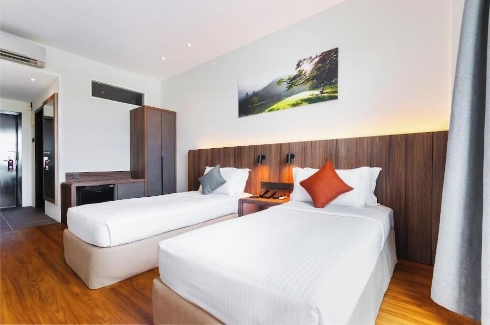 Flemington Hotel 13/43
