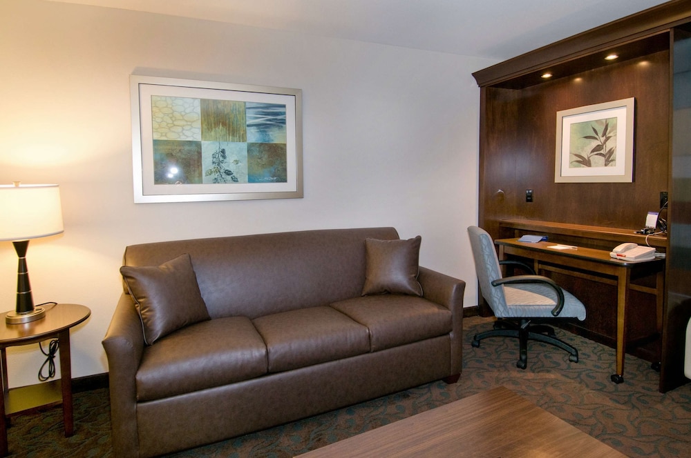 Hampton Inn Pampa 35/54