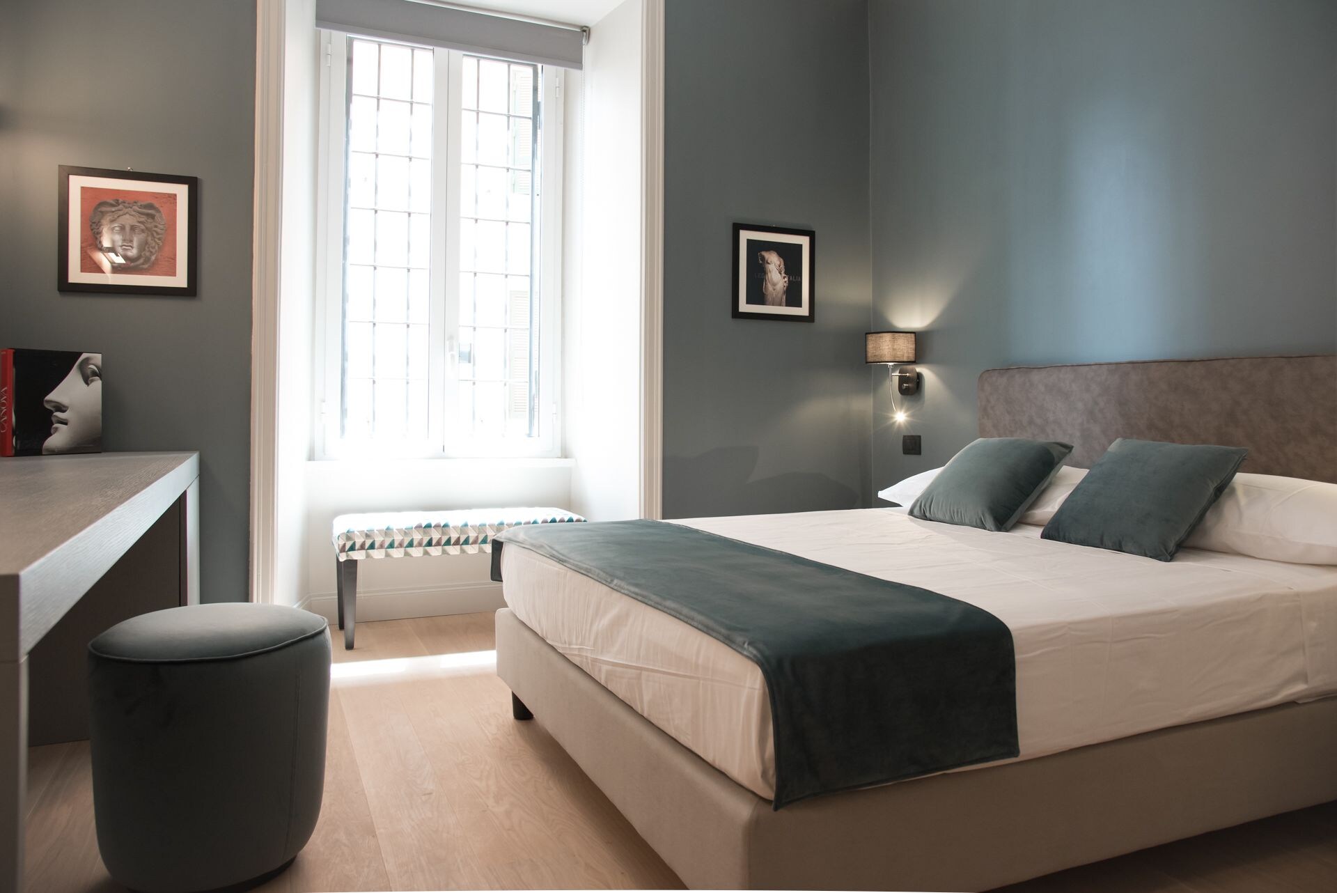 COMFORT, DOUBLE BED