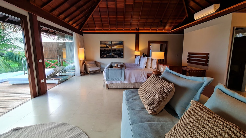 Nannai Noronha 16/50