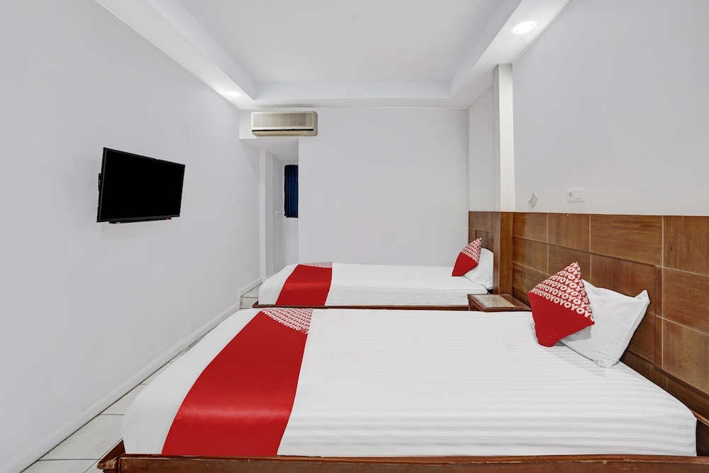 OYO 90487 Wisma Kuta Karang Baru 9/31