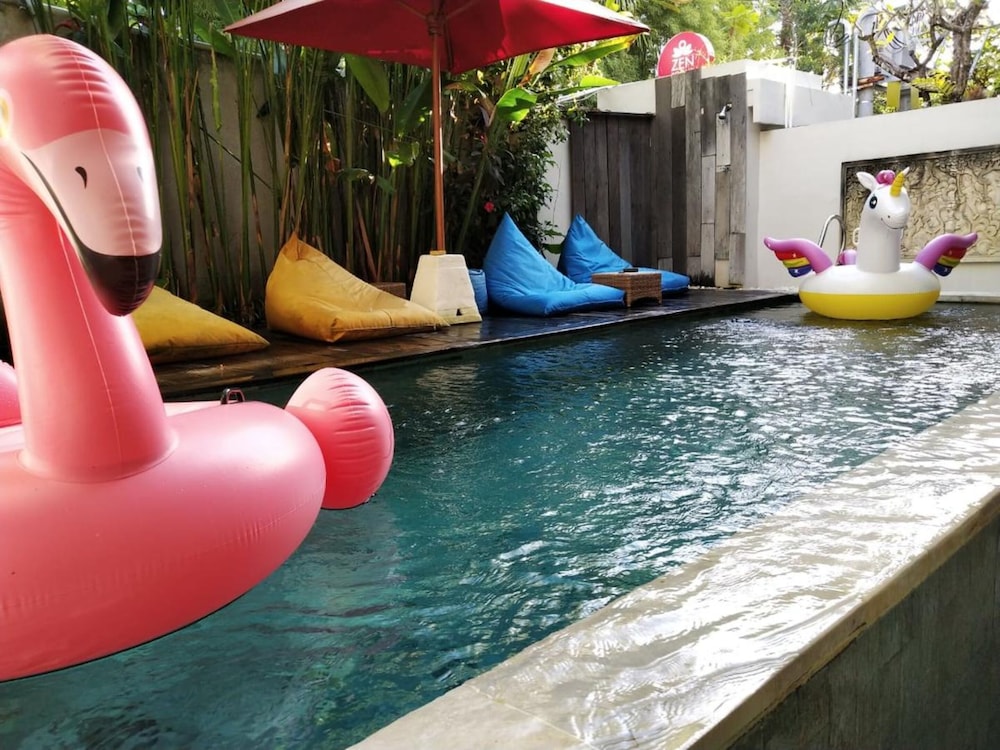 Hola Seminyak 34/50