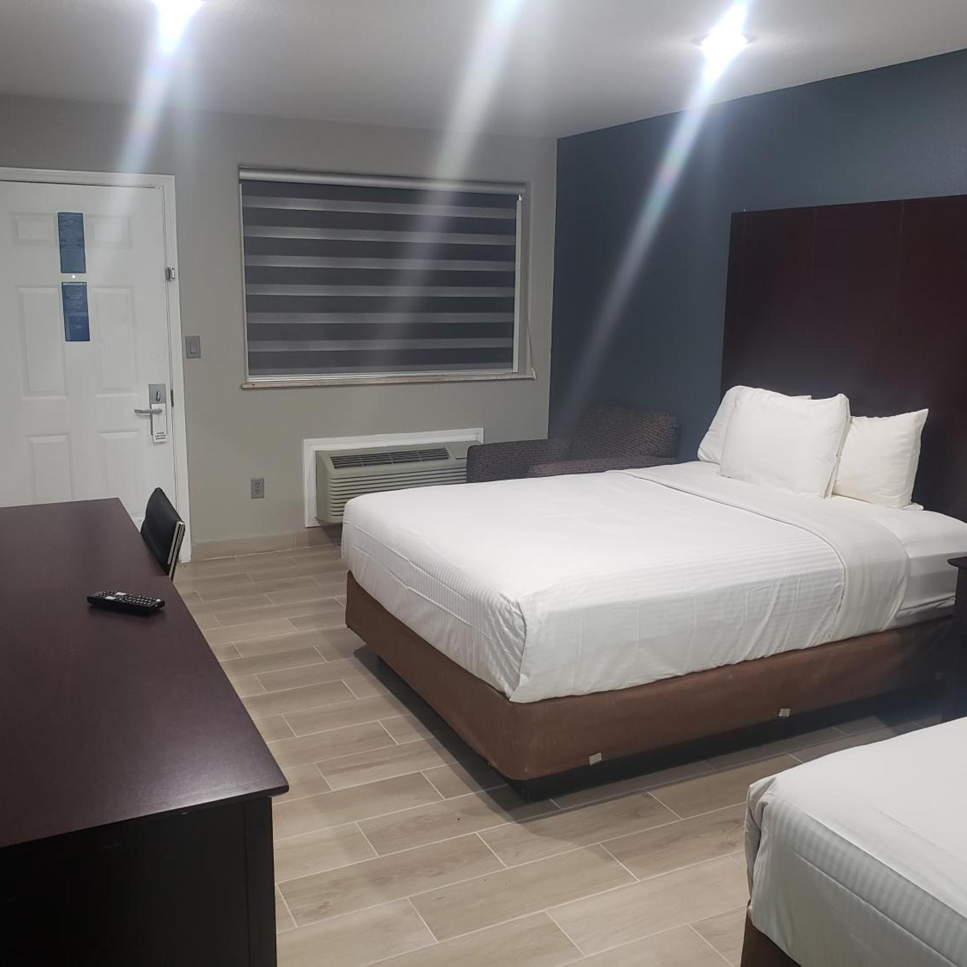 Cotulla Executive Inn 11/40