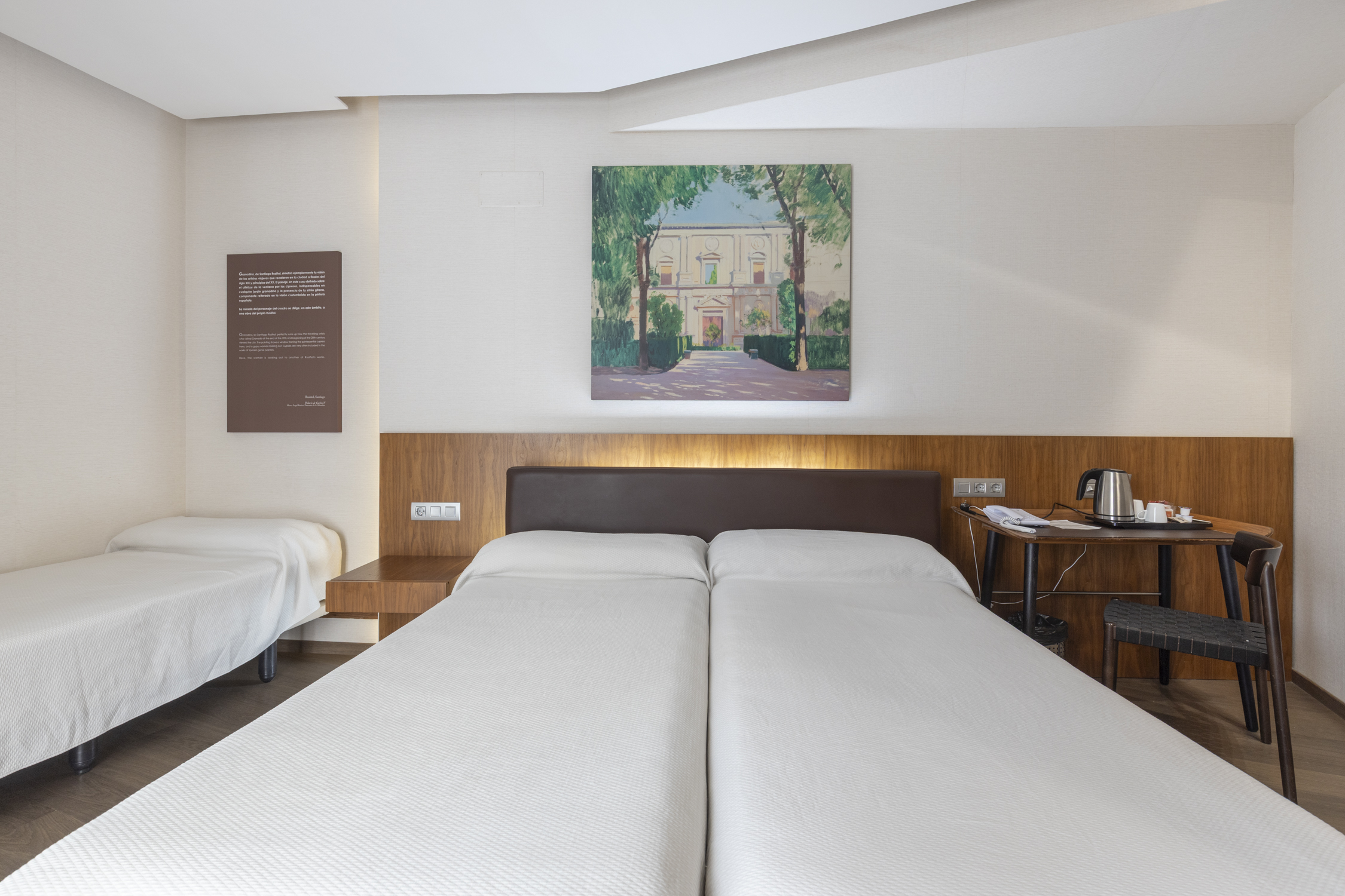 ROOM, TRIPLE