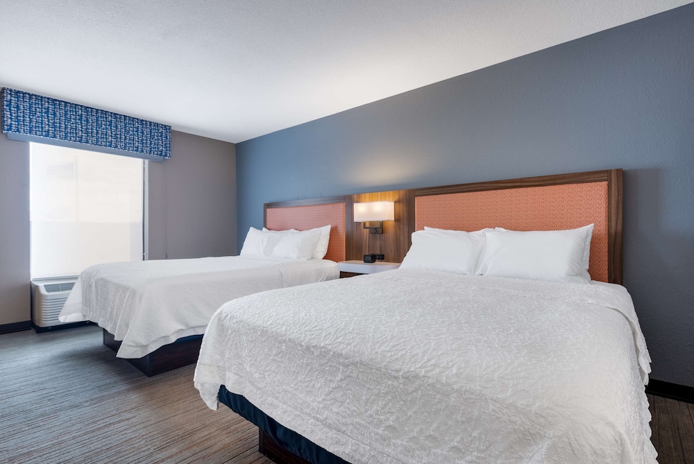 Hampton Inn St Robert Ft Leonard Wood 13/50