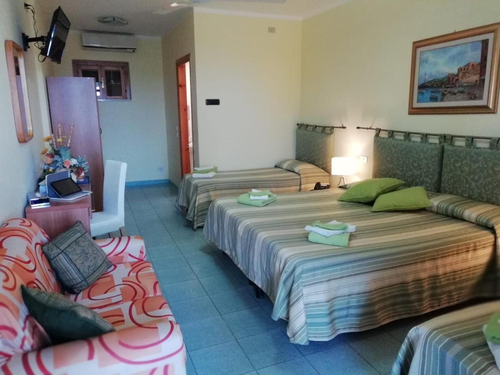 Hotel Calabattaglia 8/56