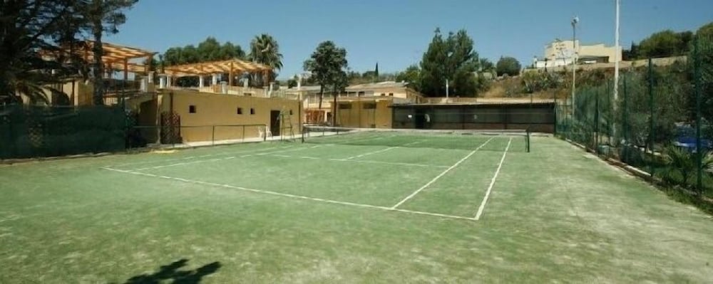 SPORTING CLUB VILLAGE 20/49