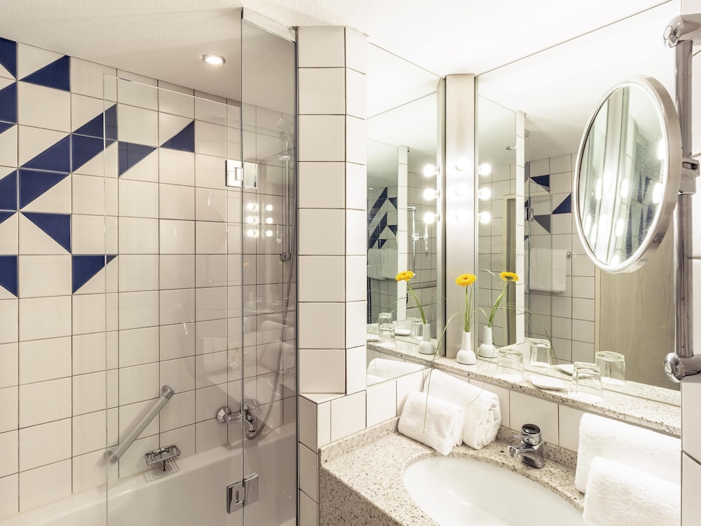 جناح بريفيليج بسرير كينج، Mercure Hotel Koeln City Friesenstrasse 6/6