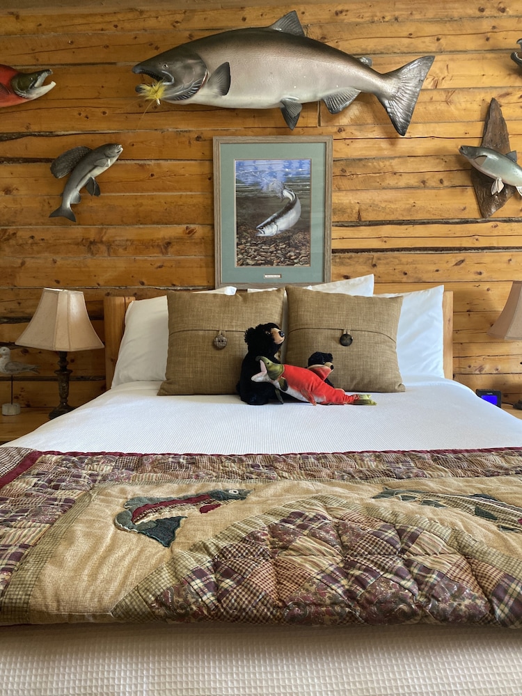 Pioneer Ridge Bed &amp; Breakfast Inn 11/24