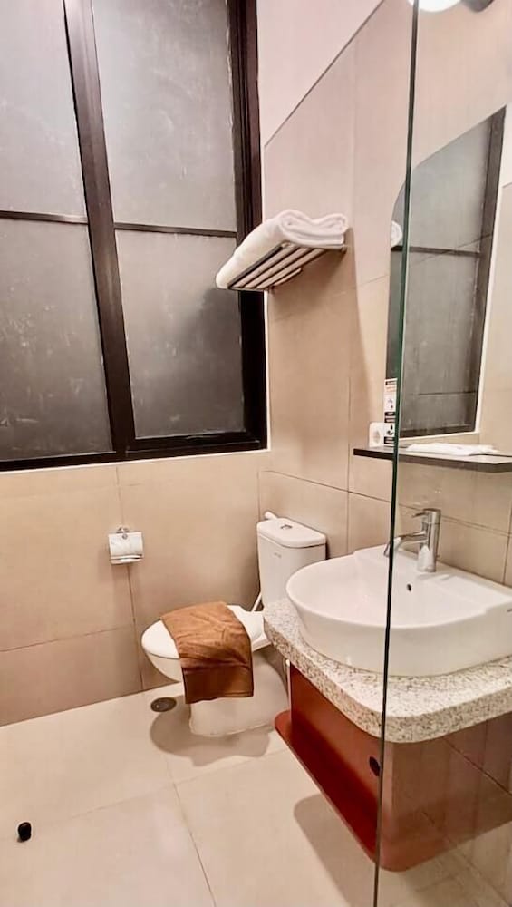 Liberta Hub Blok M Jakarta 35/36