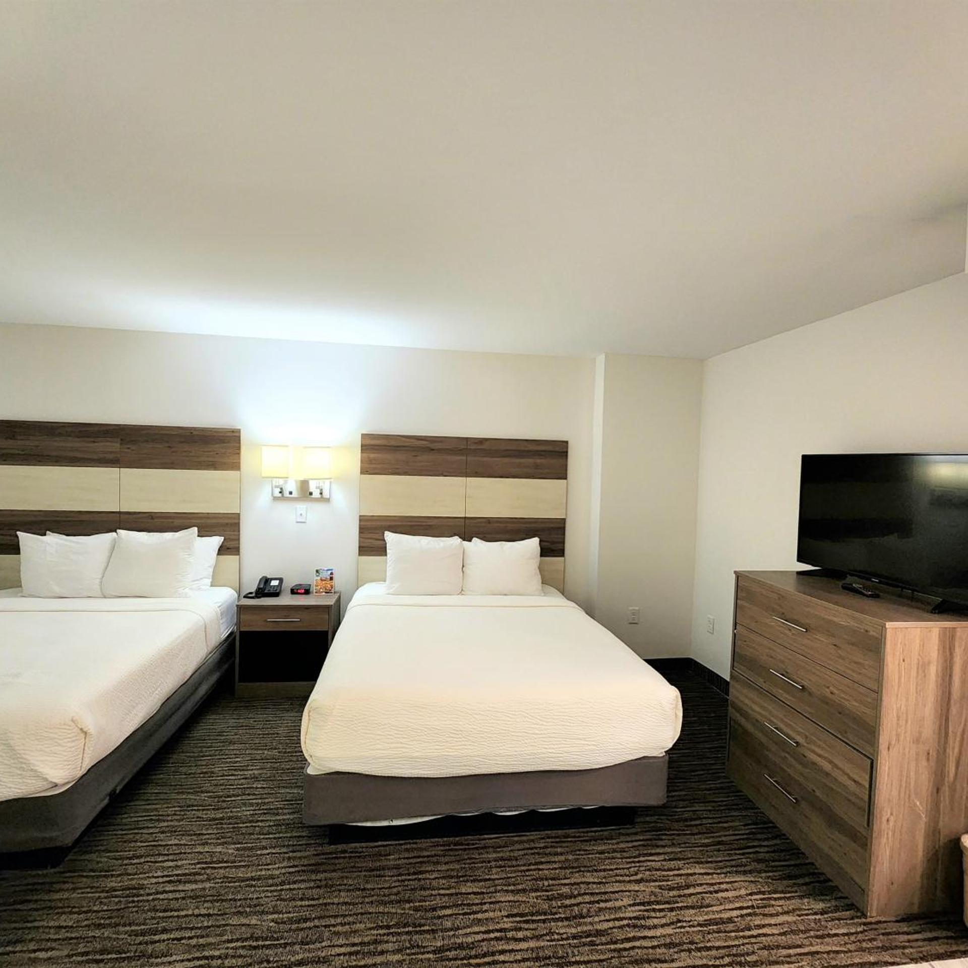 Room, 2 Queen Beds, No Window, Sofa, Balcony