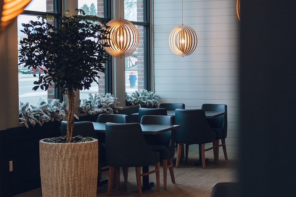 Four Points by Sheraton Penticton at the Convention Centre 27/44