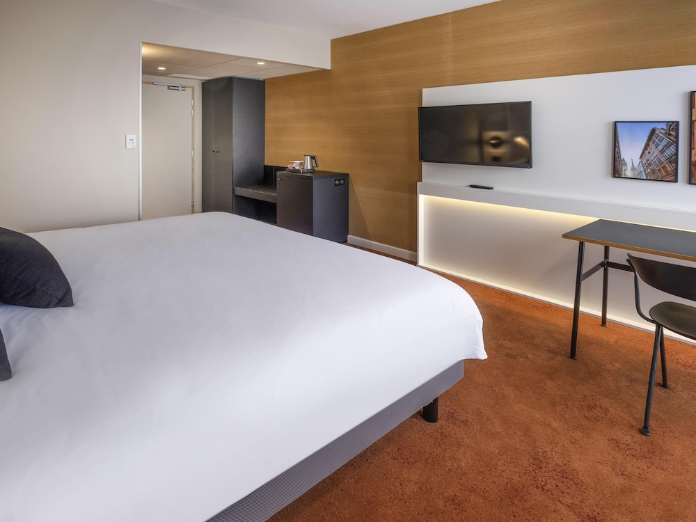 Mercure Rouen Champ de Mars 14/73