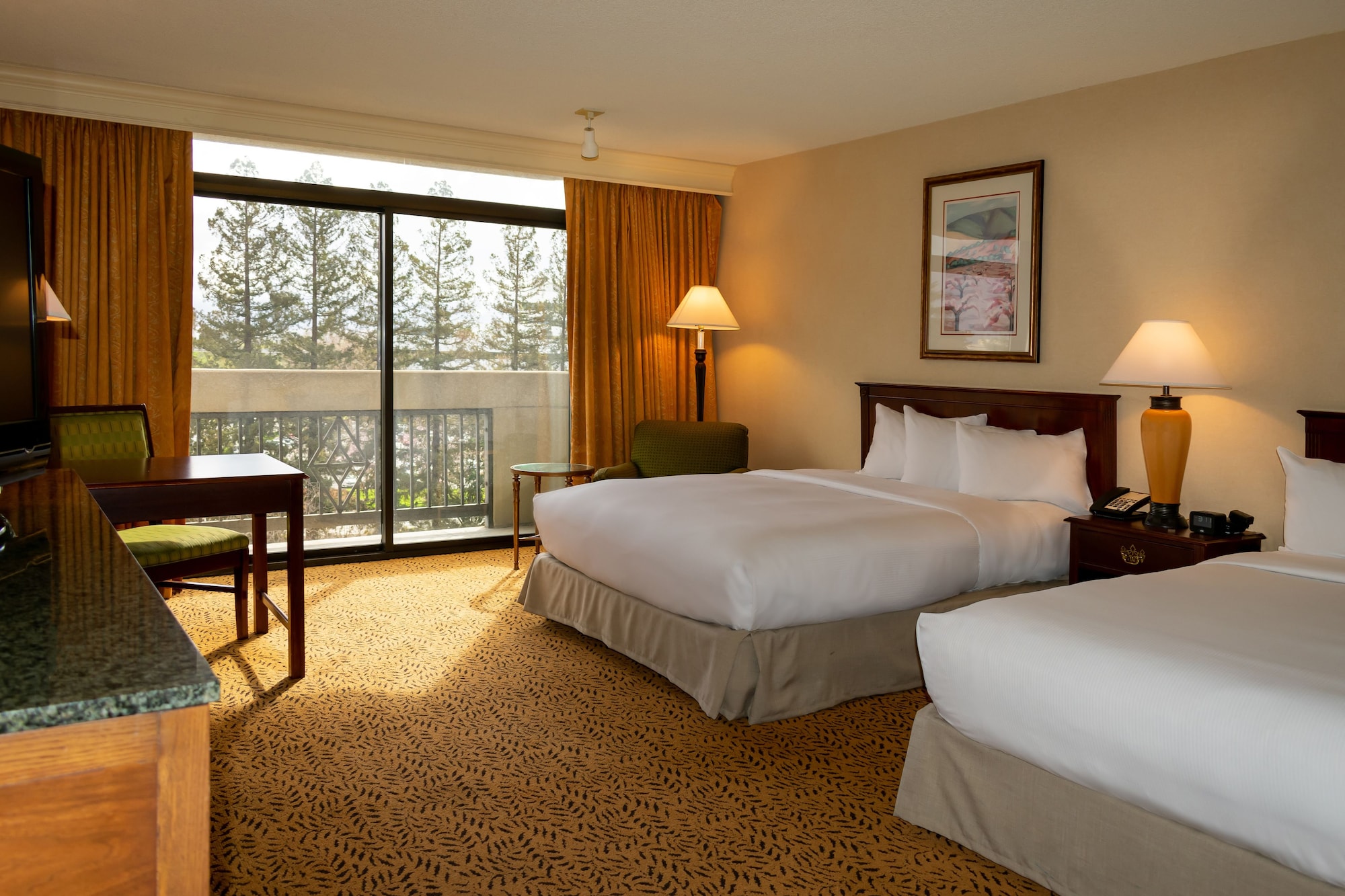 ROOM, 2 QUEEN BEDS, POOL VIEW, BALCONY