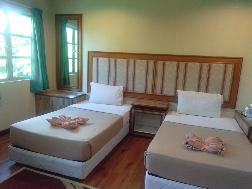 Arwana Inn 24/54