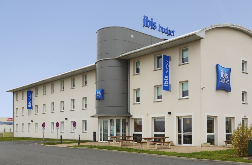 Ibis Budget Cosne Sur Loire 1/51
