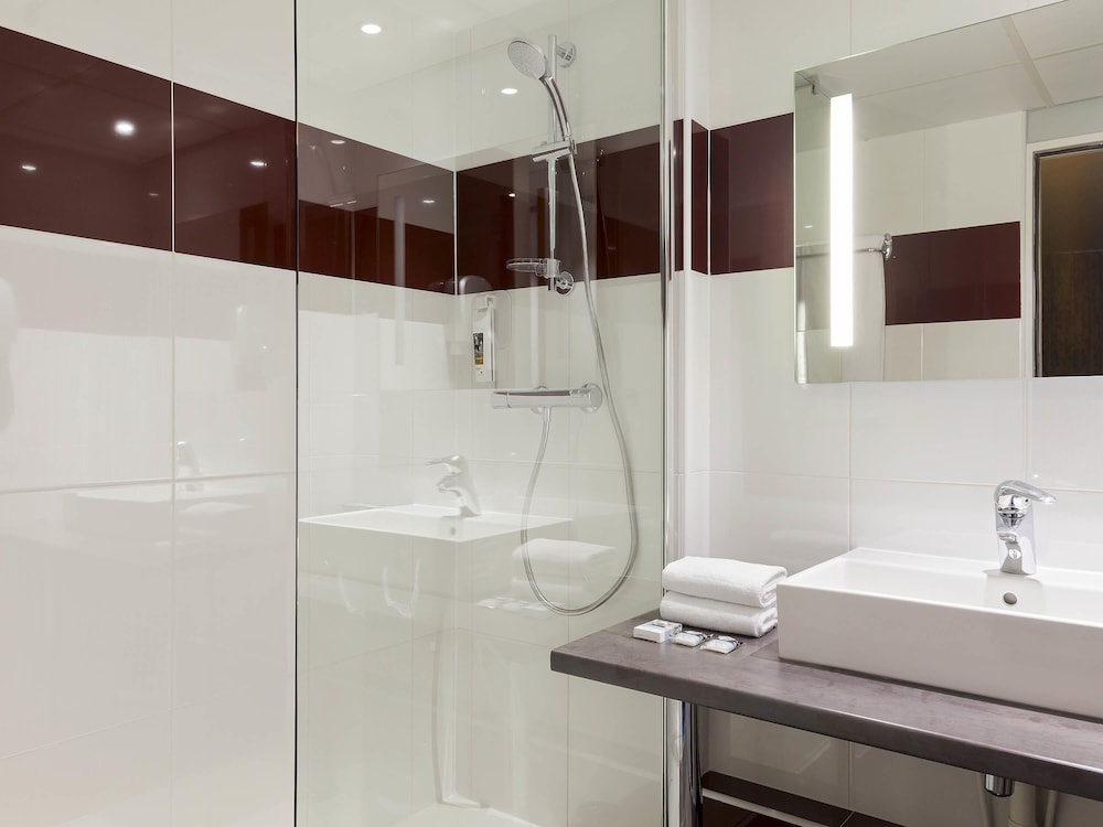 Mercure Paris 19 Philharmonie La Villette 46/48