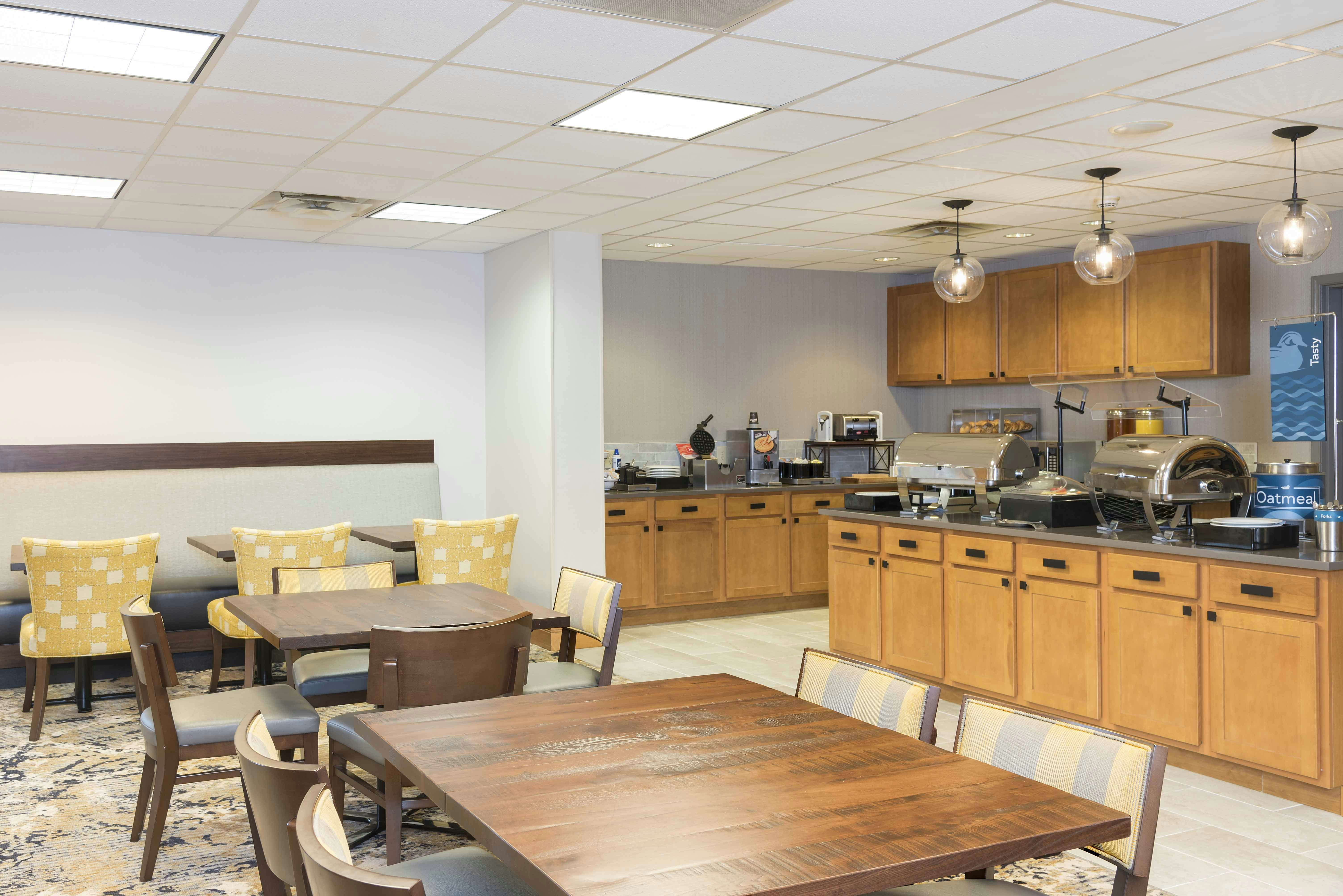 Homewood Suites By Hilton Indianapolis Airport Plainfield 9/17