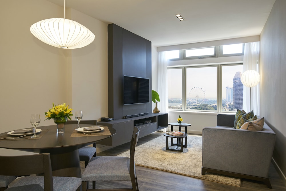 Parkroyal Serviced Suites 28/50
