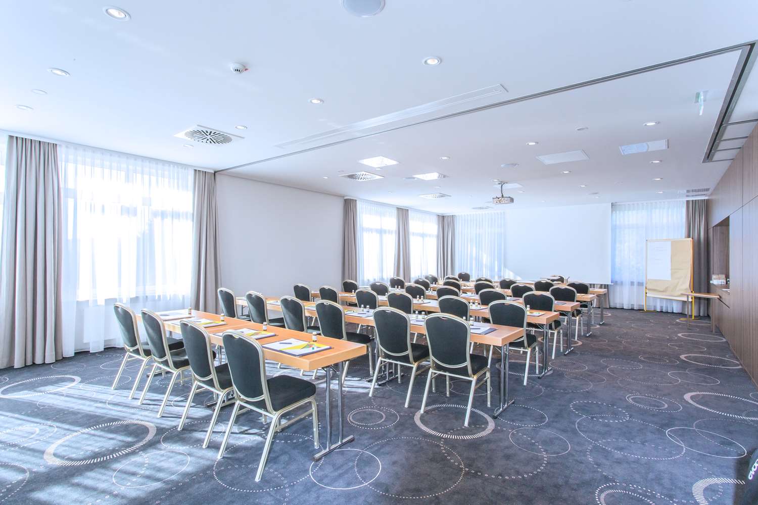 Best Western Queens Hotel Pforzheim-Niefern 24/27